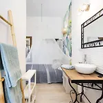 Live Araya Muy Mia Apartment *